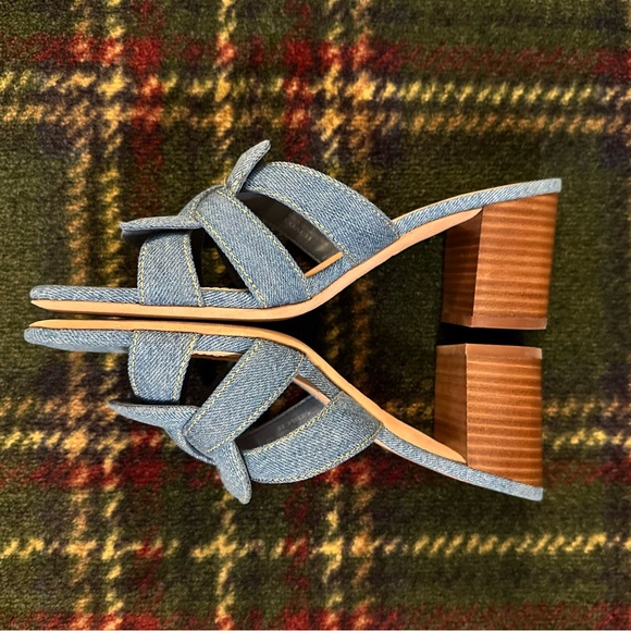 NWOT Coach Women's Nikki Slip-On Sandal in Indigo Denim - Picture 9 of 10